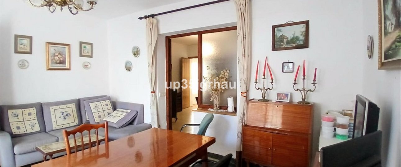 Rynek wtórny - Villa - Estepona - Estepona Centro
