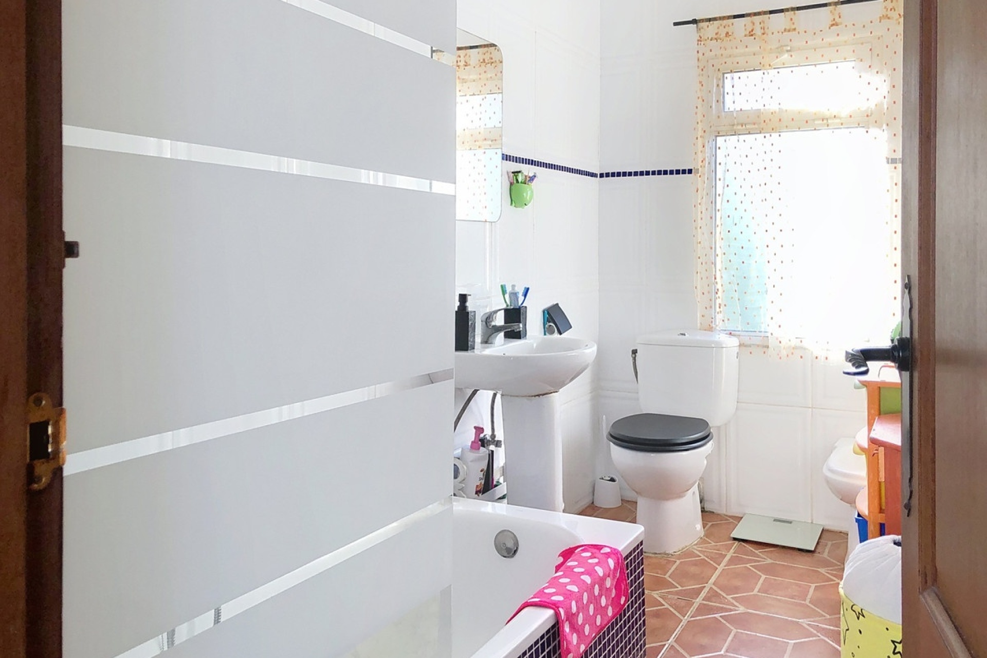 Rynek wtórny - Villa - Estepona - Estepona Centro