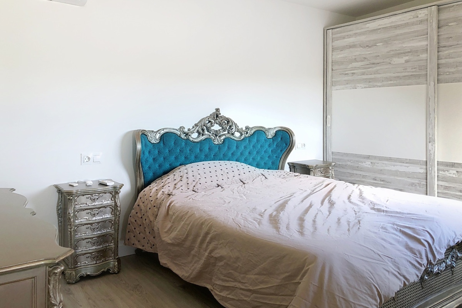 Rynek wtórny - Villa - Estepona - Estepona Centro