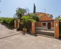 Rynek wtórny - Villa - Estepona - Estepona Centro