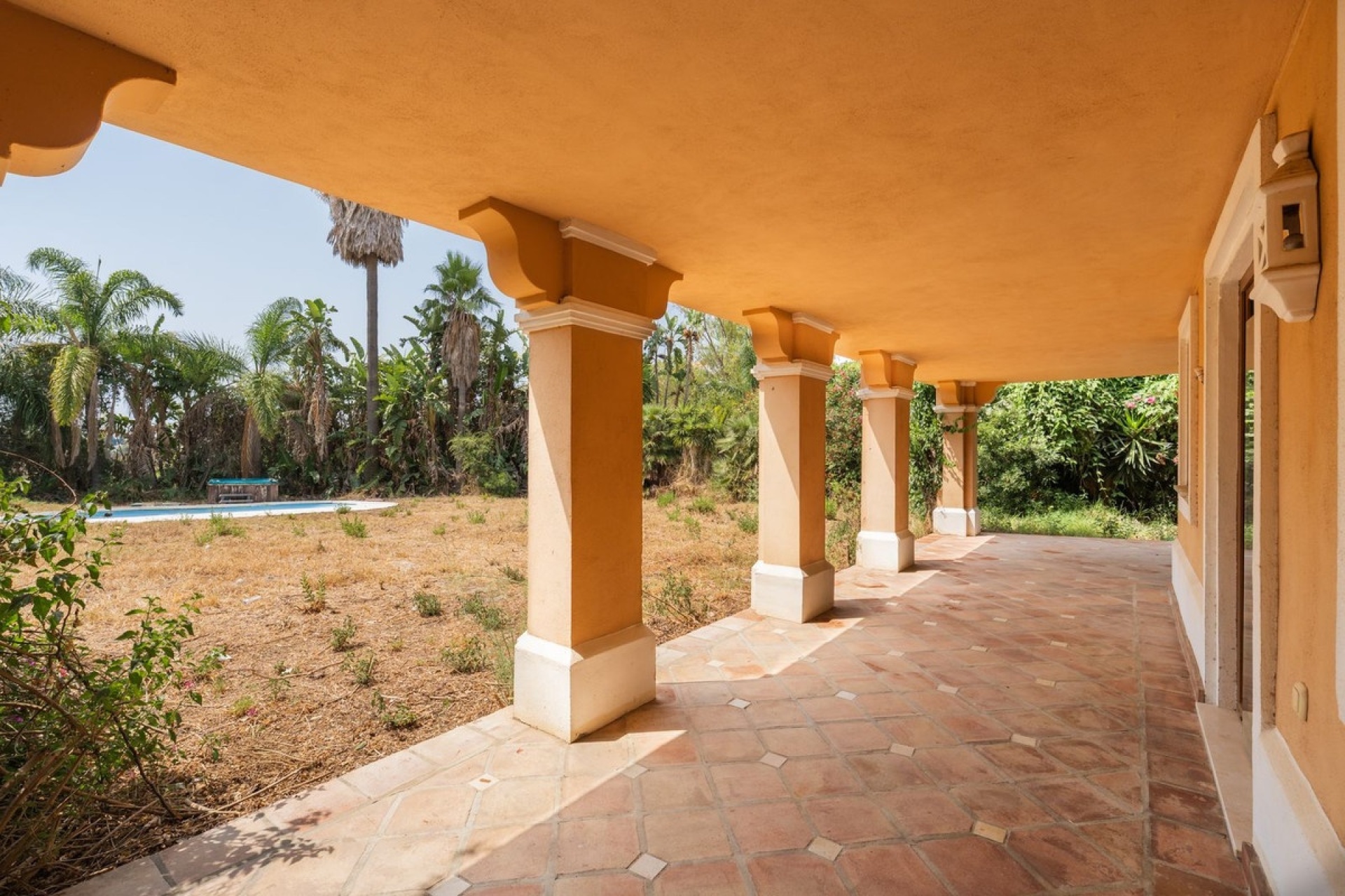 Rynek wtórny - Villa - Estepona - Estepona Centro