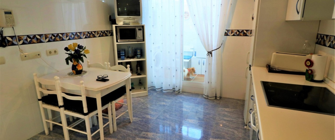 Rynek wtórny - Villa - Estepona - Estepona Centro