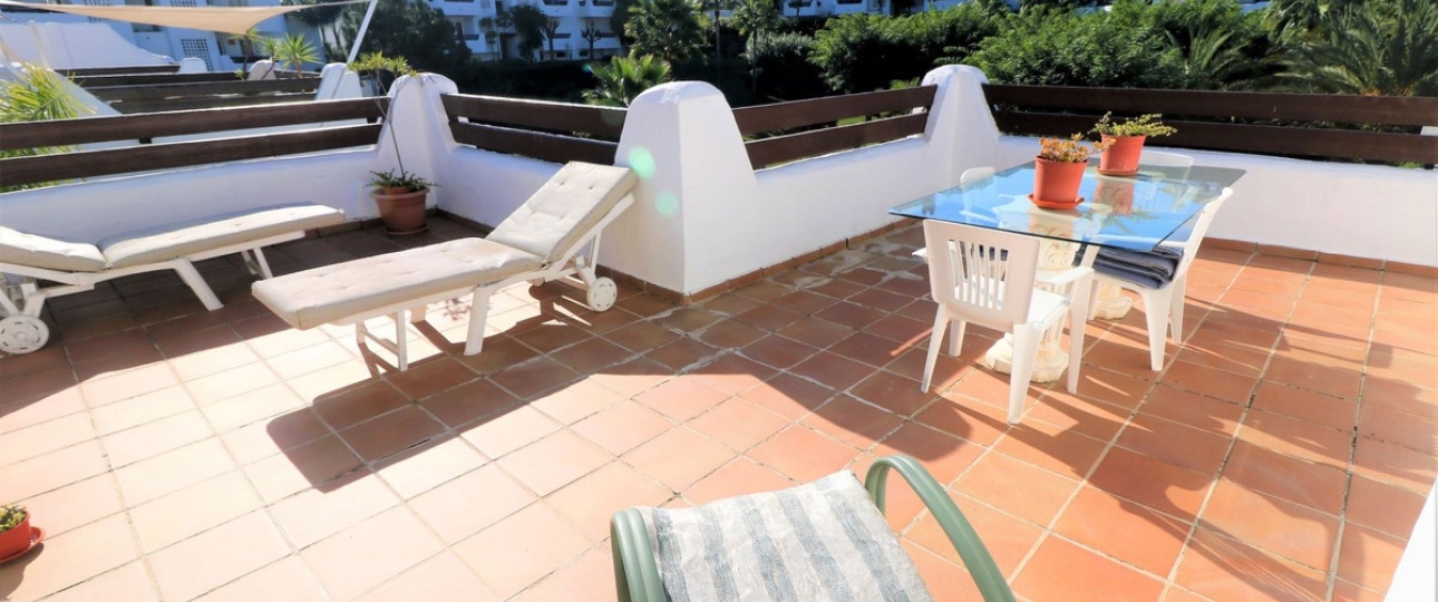 Rynek wtórny - Villa - Estepona - Estepona Centro