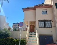 Rynek wtórny - Villa - Estepona - Estepona Centro
