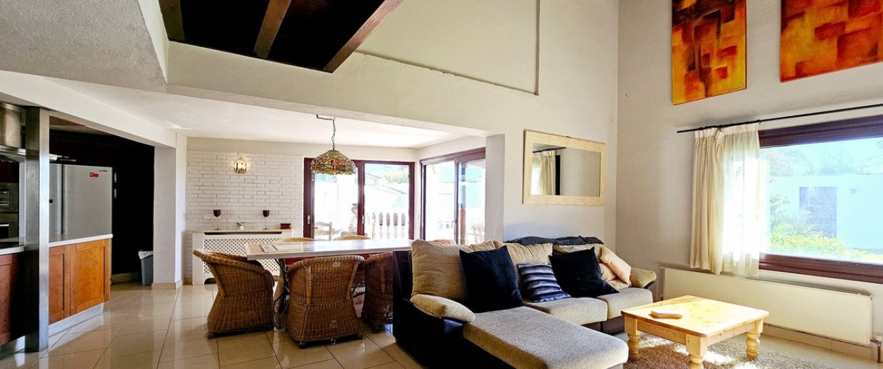 Rynek wtórny - Villa - Estepona - Estepona Centro
