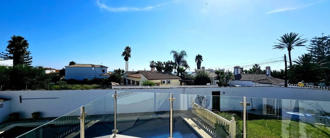 Rynek wtórny - Villa - Estepona - Estepona Centro