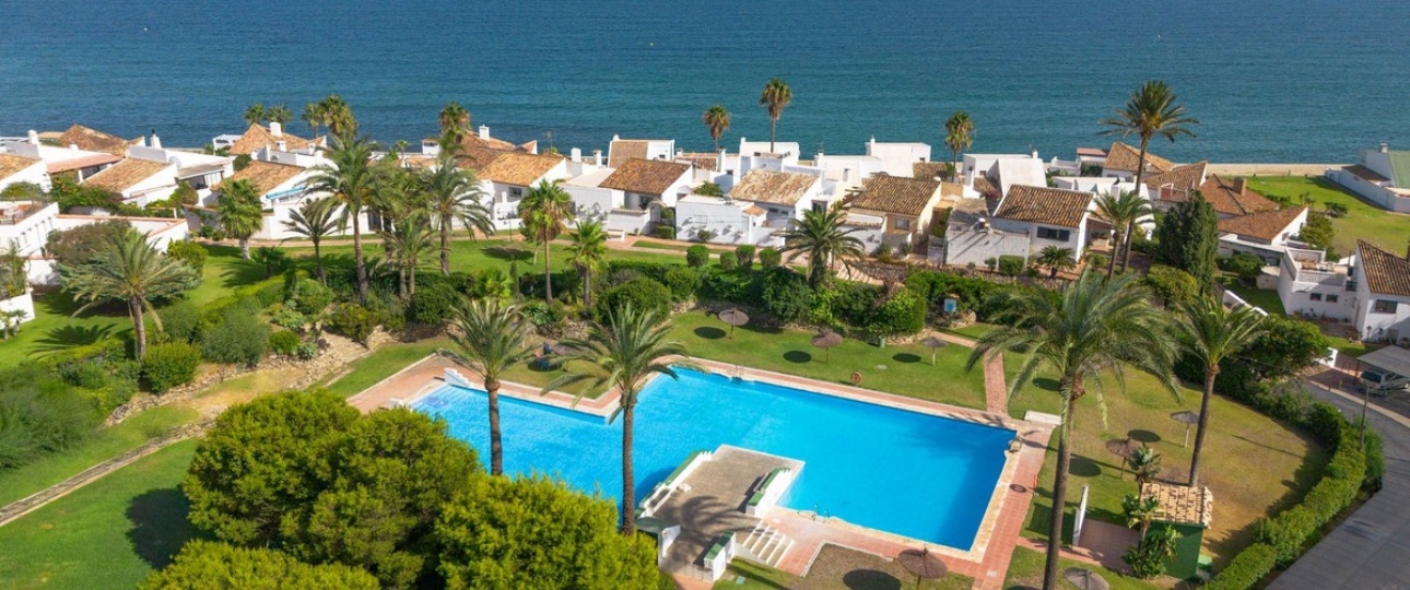 Rynek wtórny - Villa - Estepona - Estepona Centro