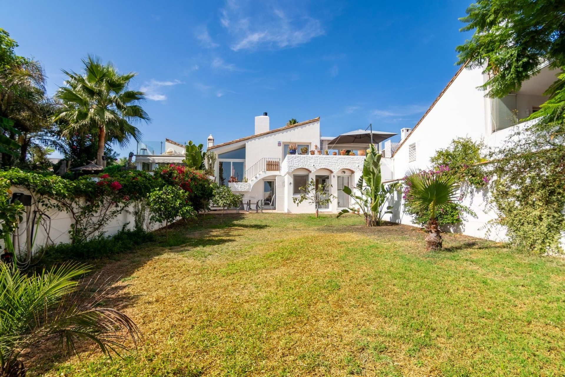 Rynek wtórny - Villa - Estepona - Estepona Centro