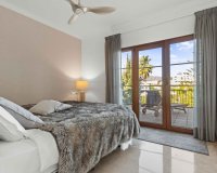 Rynek wtórny - Villa - Estepona - Estepona Centro