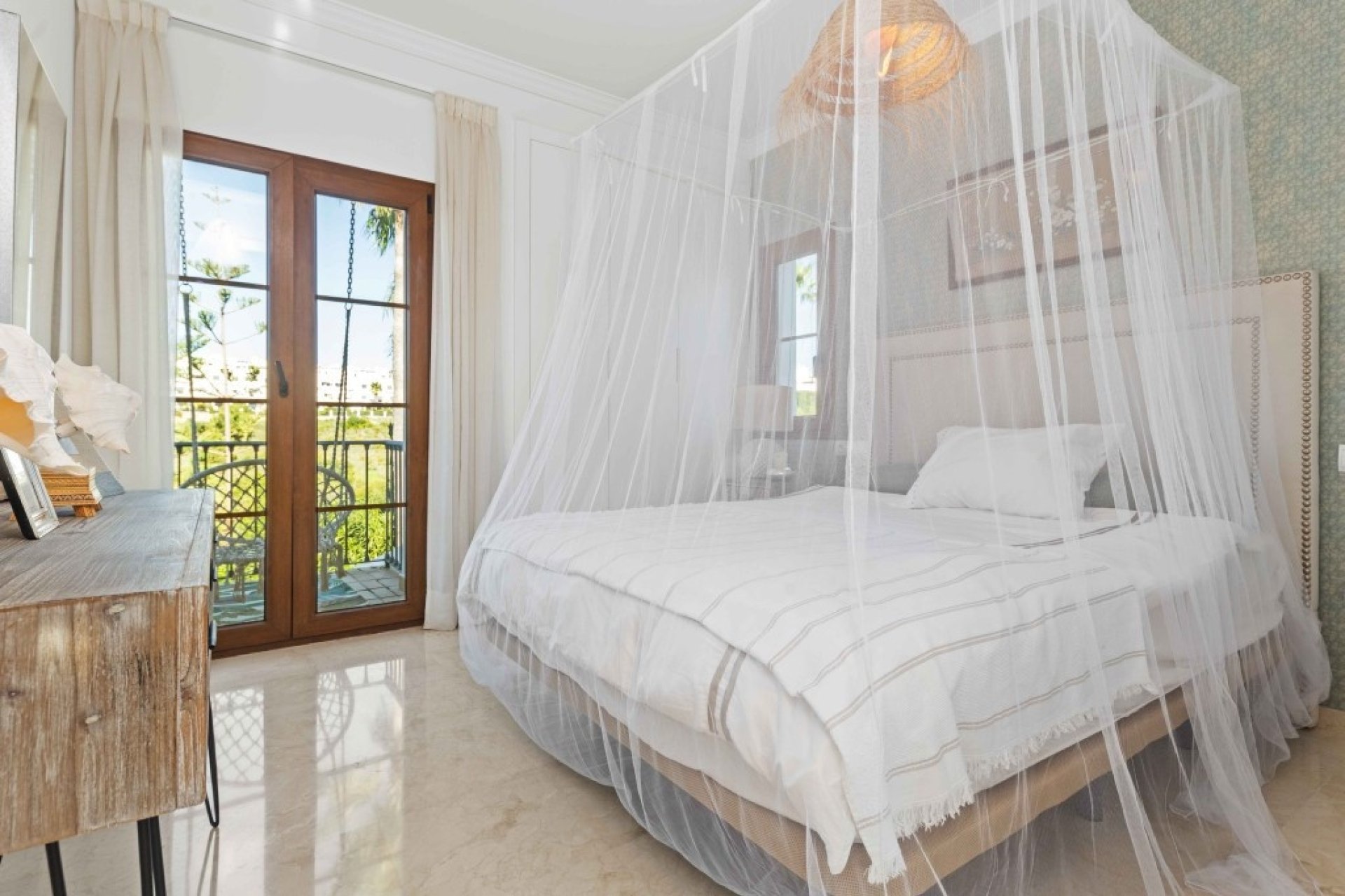 Rynek wtórny - Villa - Estepona - Estepona Centro