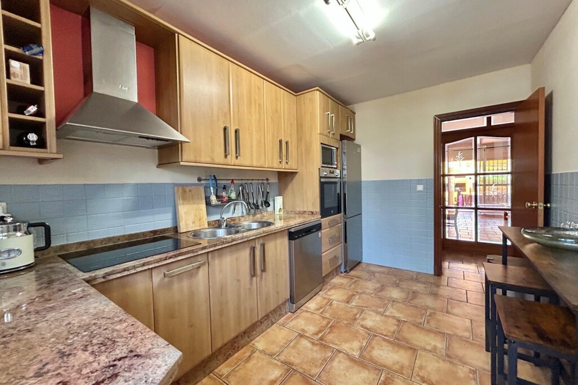 Rynek wtórny - Villa - Estepona - Estepona Centro
