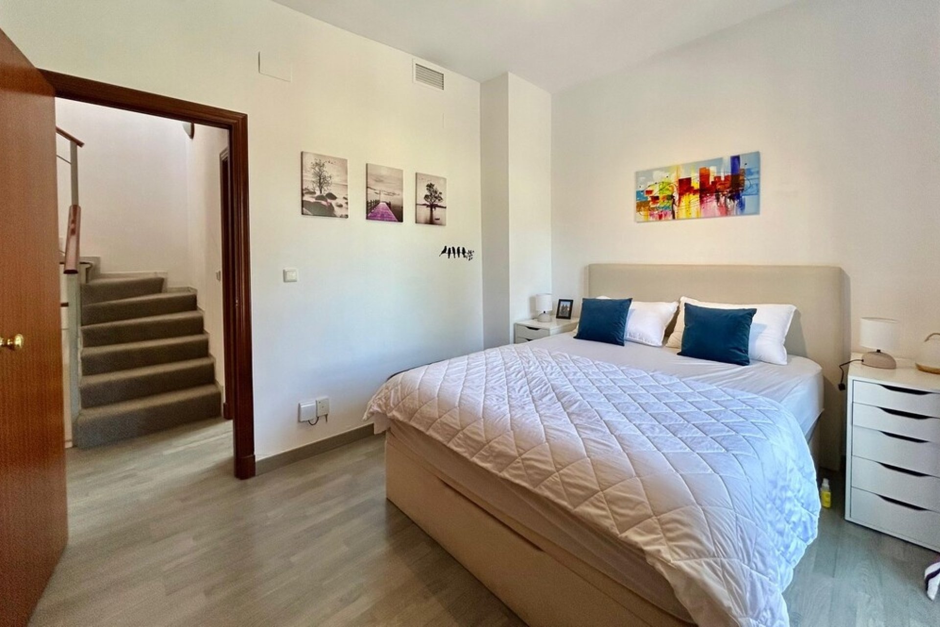 Rynek wtórny - Villa - Estepona - Estepona Centro