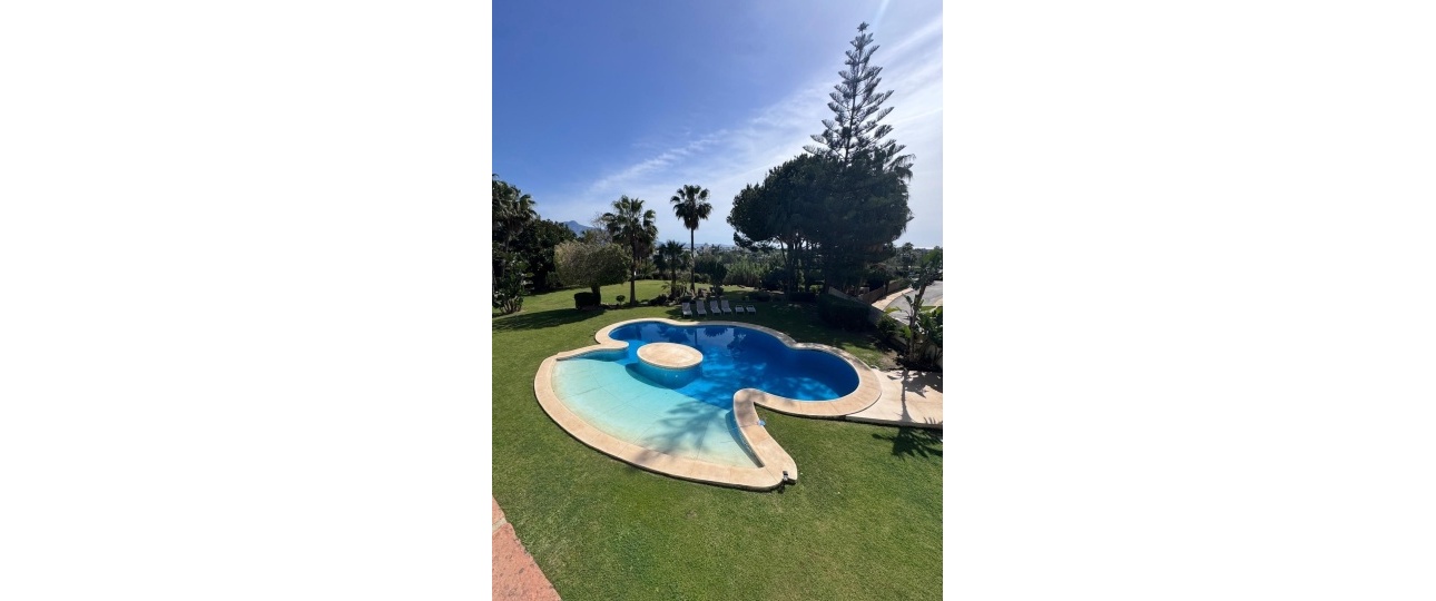 Rynek wtórny - Villa - Estepona - Estepona Centro