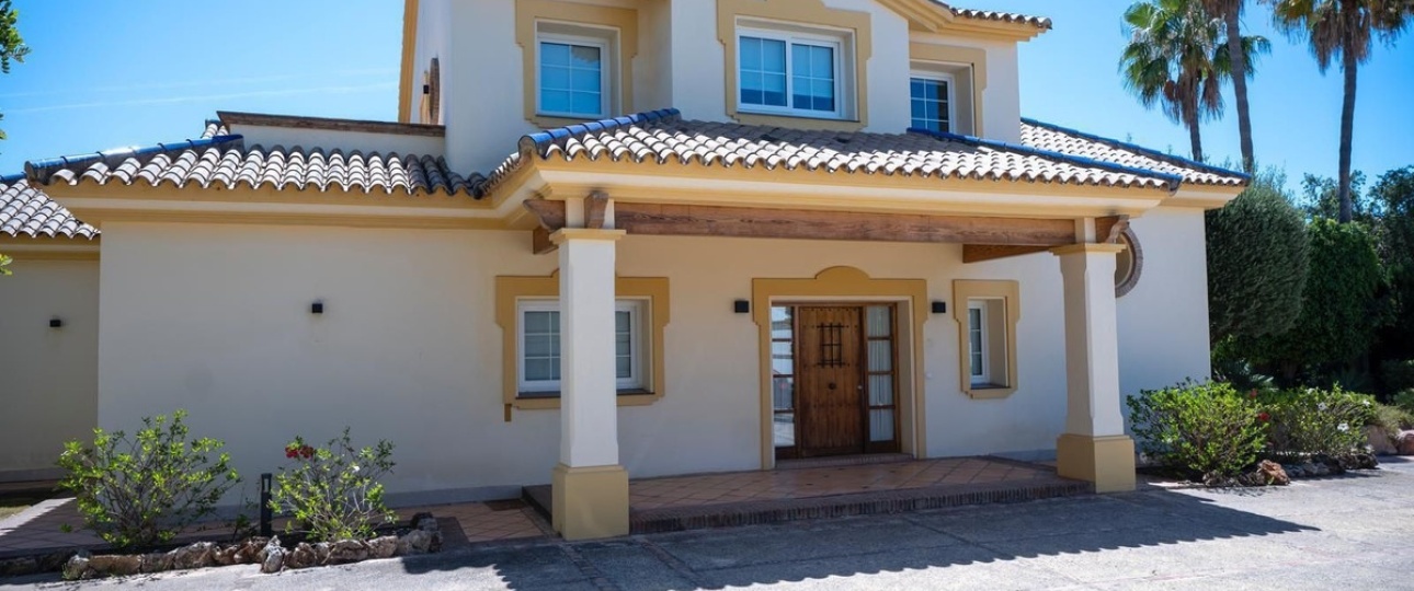 Rynek wtórny - Villa - Estepona - Estepona Centro