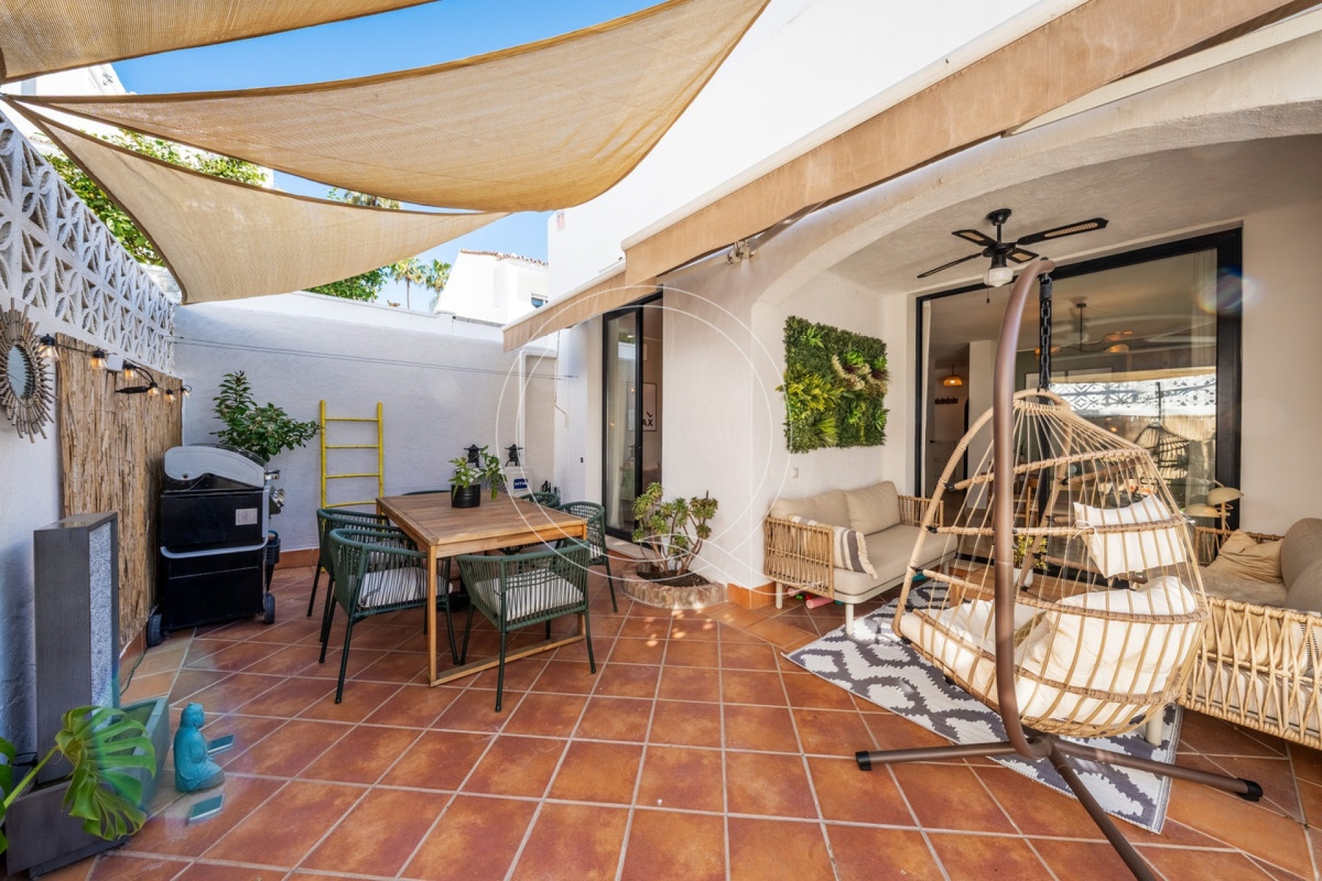 Rynek wtórny - Villa - Estepona - Estepona Centro