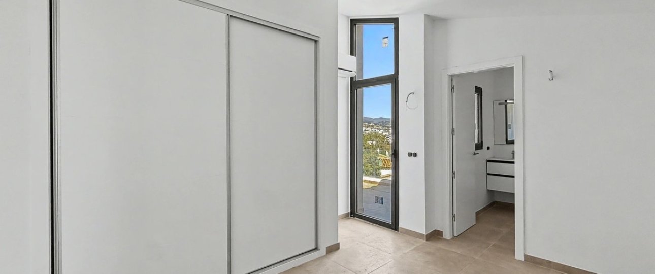 Rynek wtórny - Villa - Estepona - Estepona Centro