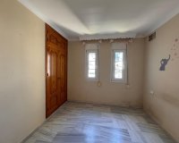 Rynek wtórny - Villa - Estepona - Estepona Centro