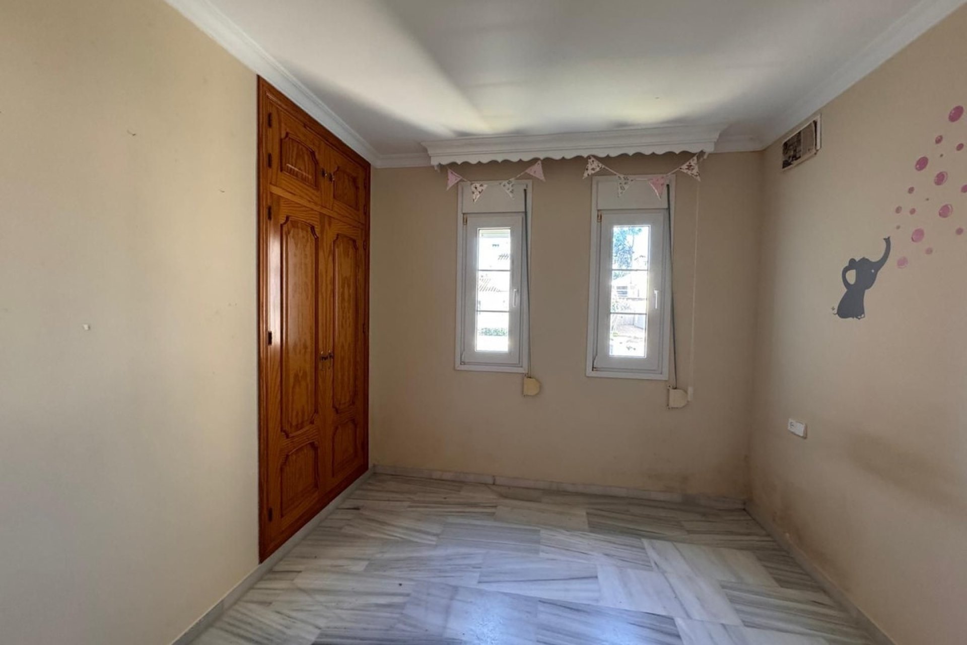 Rynek wtórny - Villa - Estepona - Estepona Centro