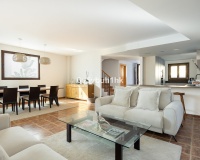 Rynek wtórny - Villa - Estepona - Estepona Centro