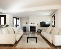 Rynek wtórny - Villa - Estepona - Estepona Centro
