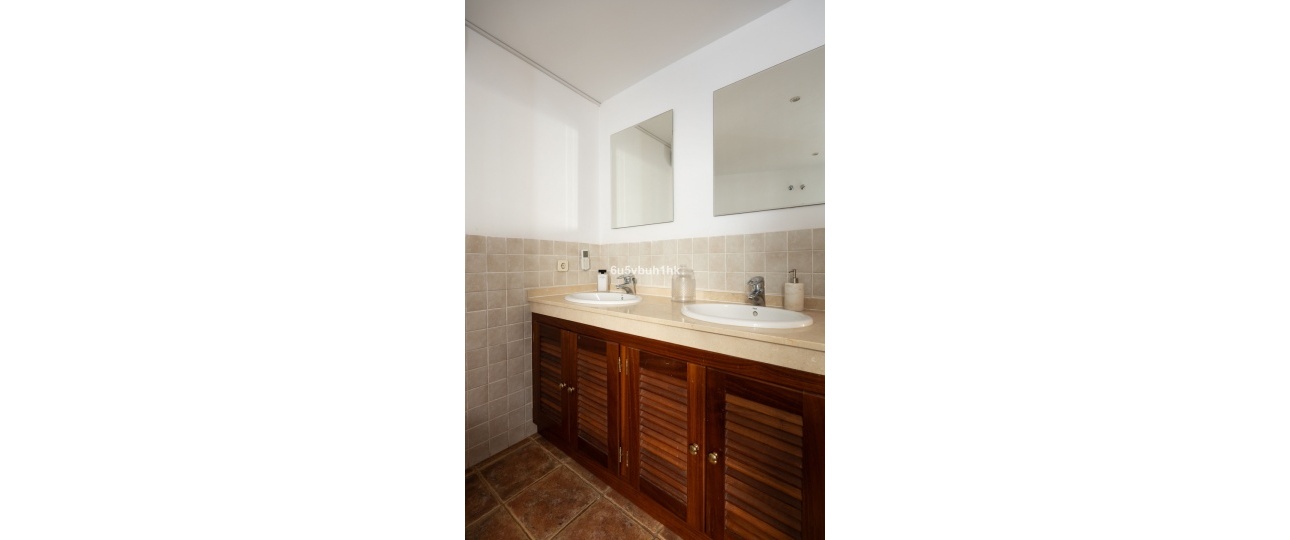 Rynek wtórny - Villa - Estepona - Estepona Centro