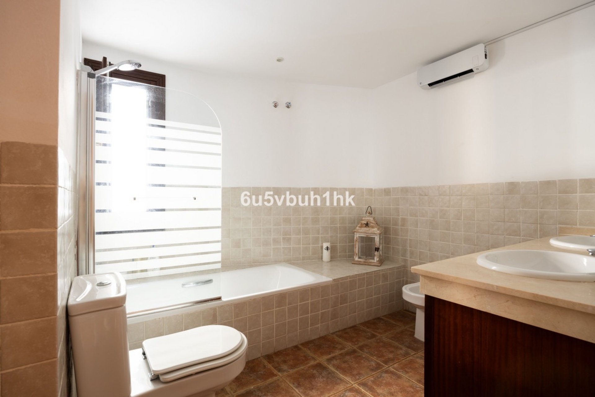 Rynek wtórny - Villa - Estepona - Estepona Centro