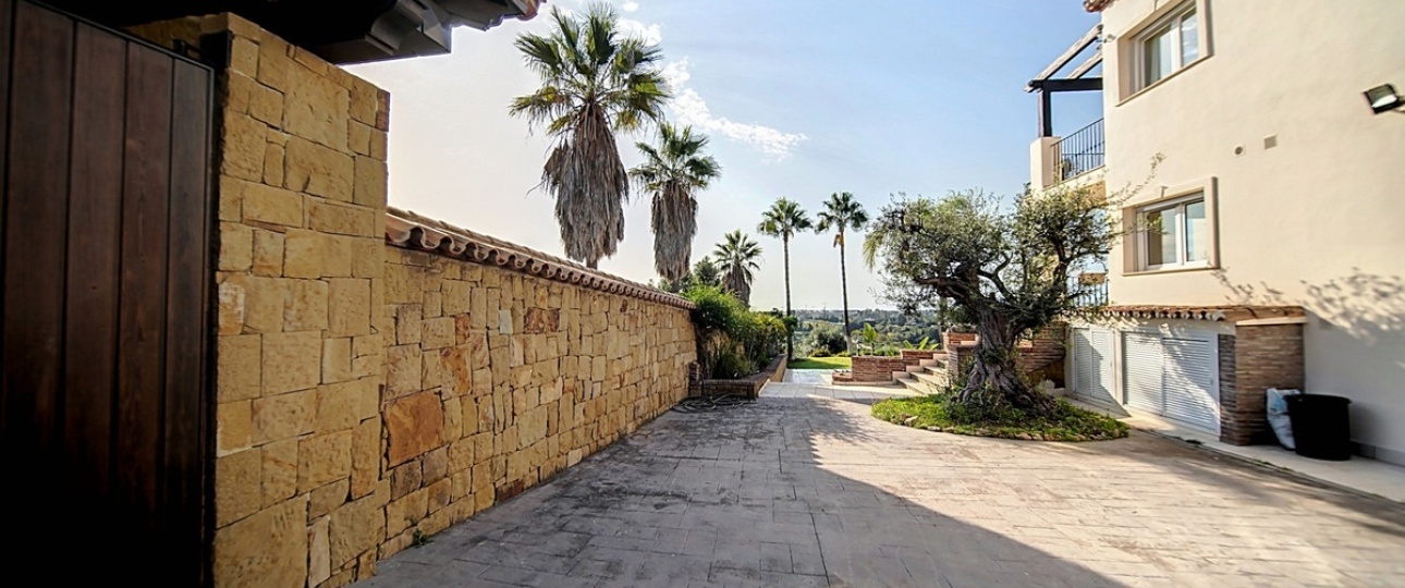 Rynek wtórny - Villa - Estepona - Estepona Centro