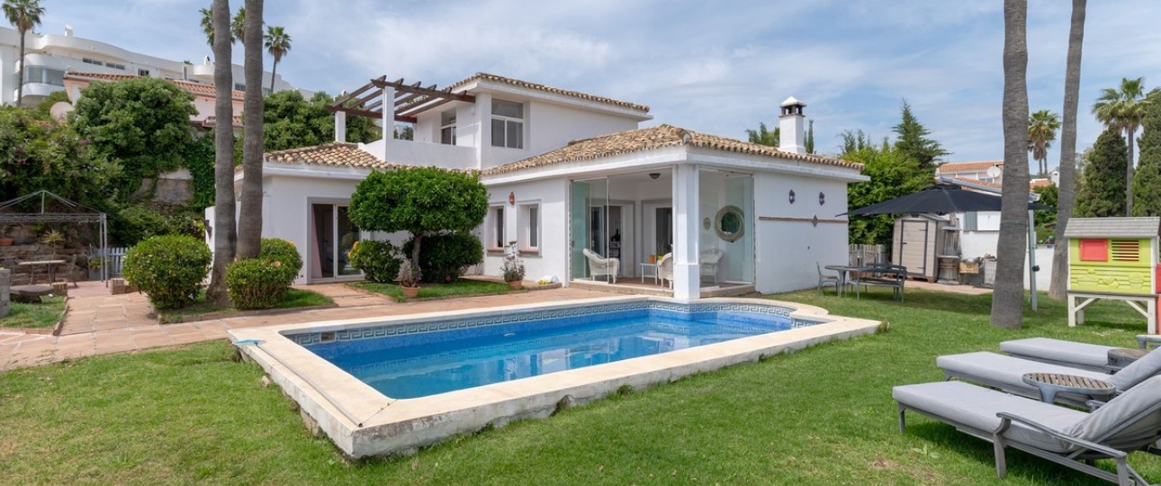 Rynek wtórny - Villa - Estepona - Estepona Centro