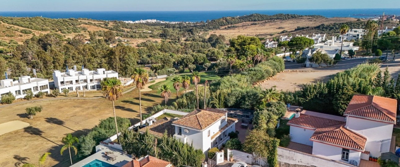Rynek wtórny - Villa - Estepona - Estepona Centro