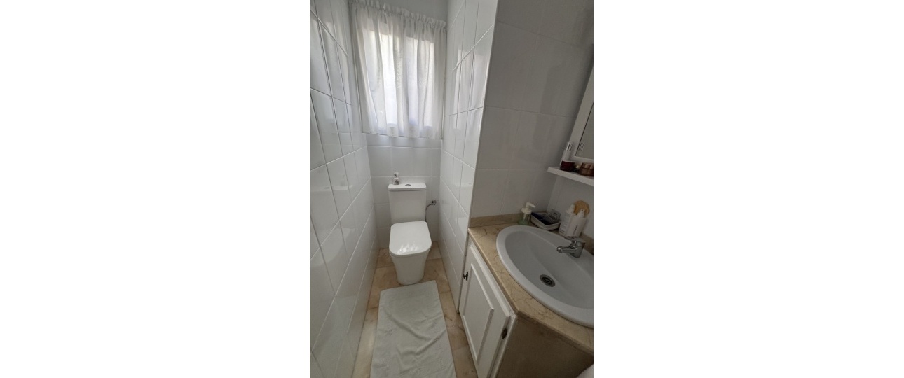 Rynek wtórny - Villa - Estepona - Estepona Centro