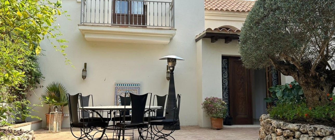 Rynek wtórny - Villa - Estepona - Estepona Centro
