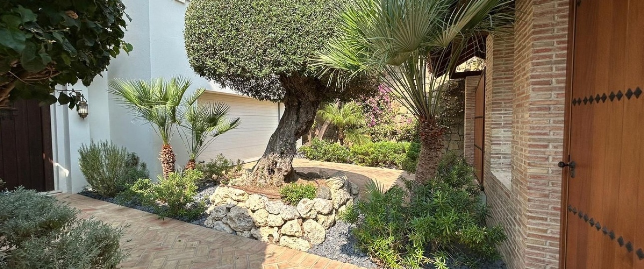 Rynek wtórny - Villa - Estepona - Estepona Centro