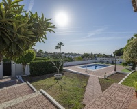 Rynek wtórny - Villa - Estepona - Estepona Centro