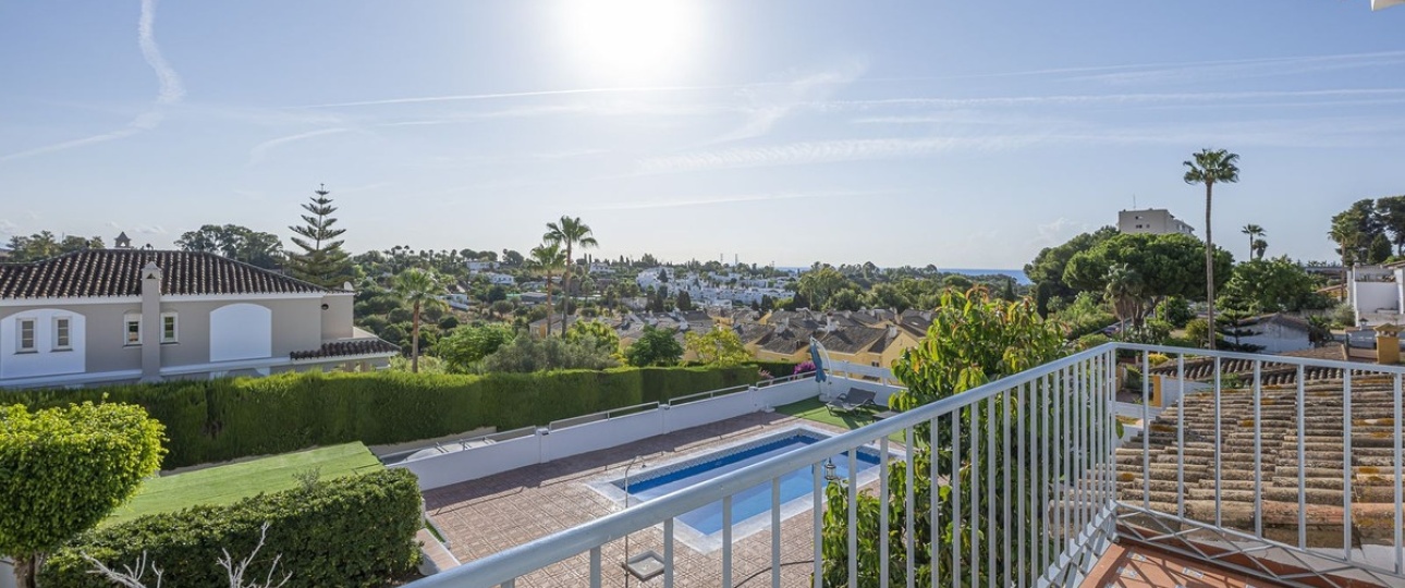 Rynek wtórny - Villa - Estepona - Estepona Centro