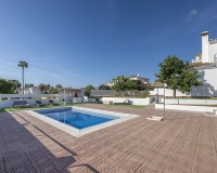 Rynek wtórny - Villa - Estepona - Estepona Centro