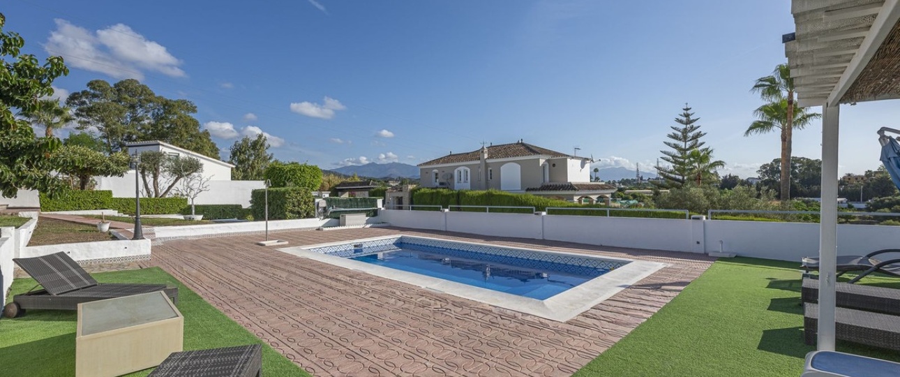 Rynek wtórny - Villa - Estepona - Estepona Centro