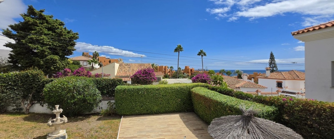 Rynek wtórny - Villa - Estepona - Estepona Centro