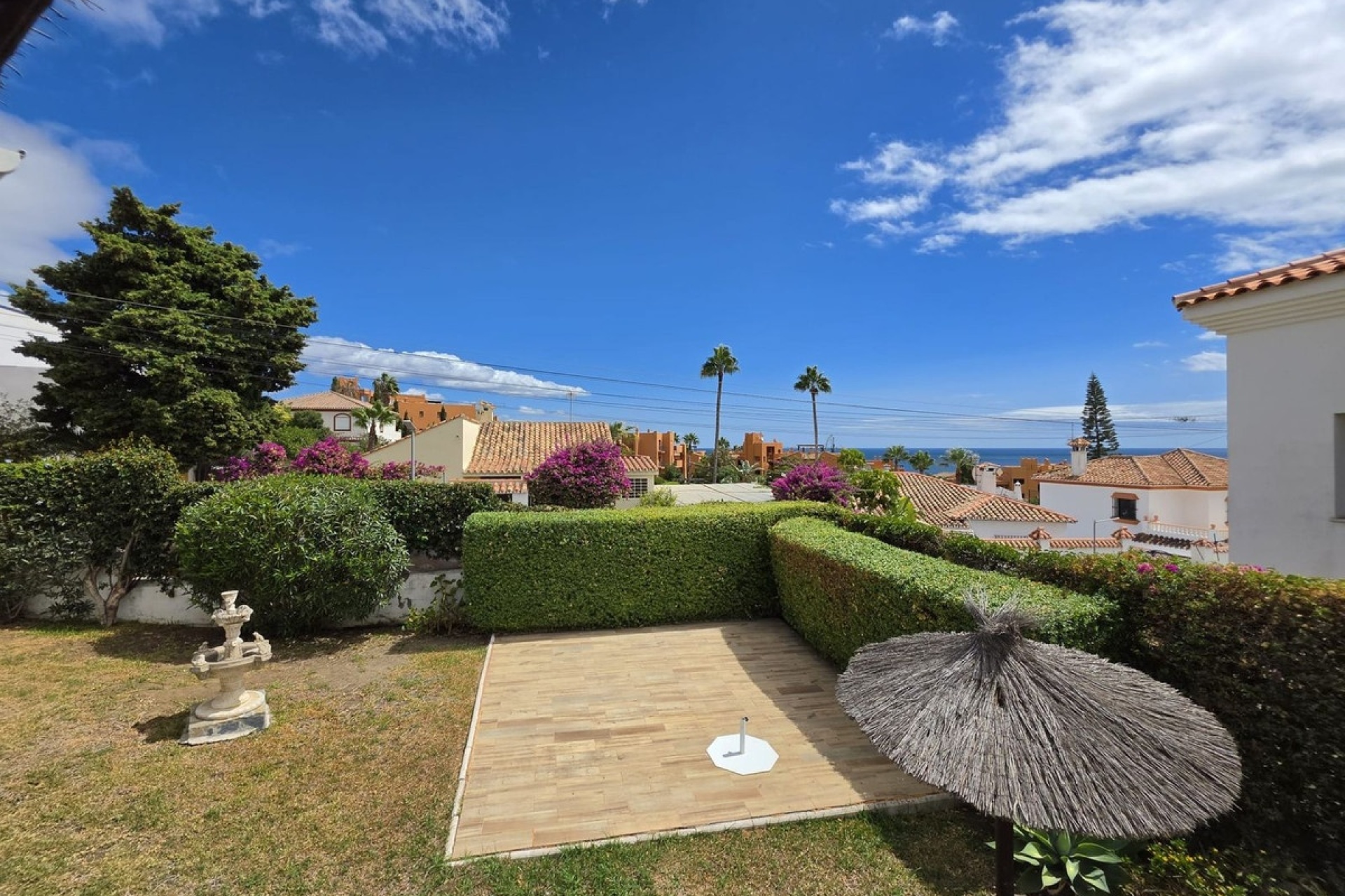 Rynek wtórny - Villa - Estepona - Estepona Centro