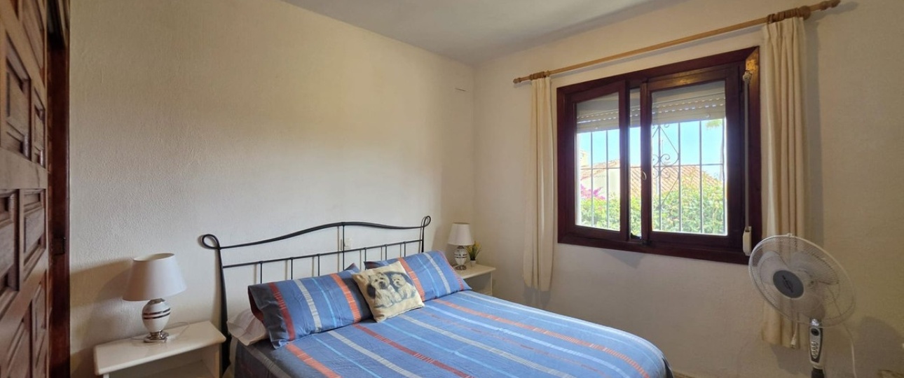 Rynek wtórny - Villa - Estepona - Estepona Centro