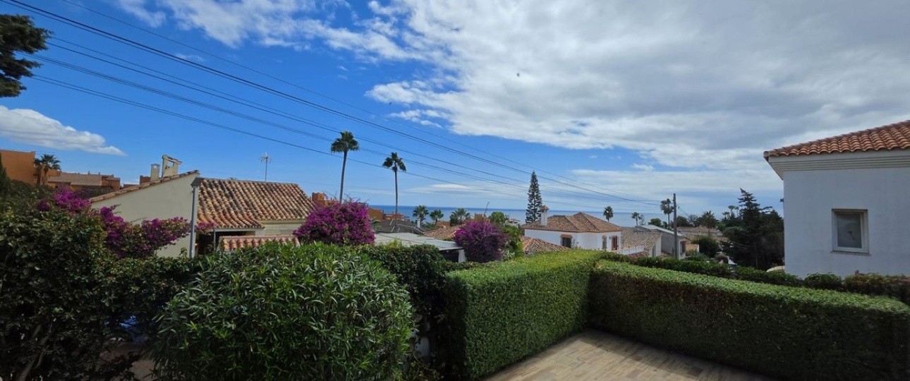 Rynek wtórny - Villa - Estepona - Estepona Centro