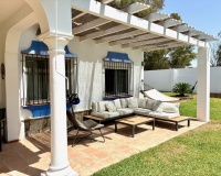 Rynek wtórny - Villa - Estepona - Estepona Centro