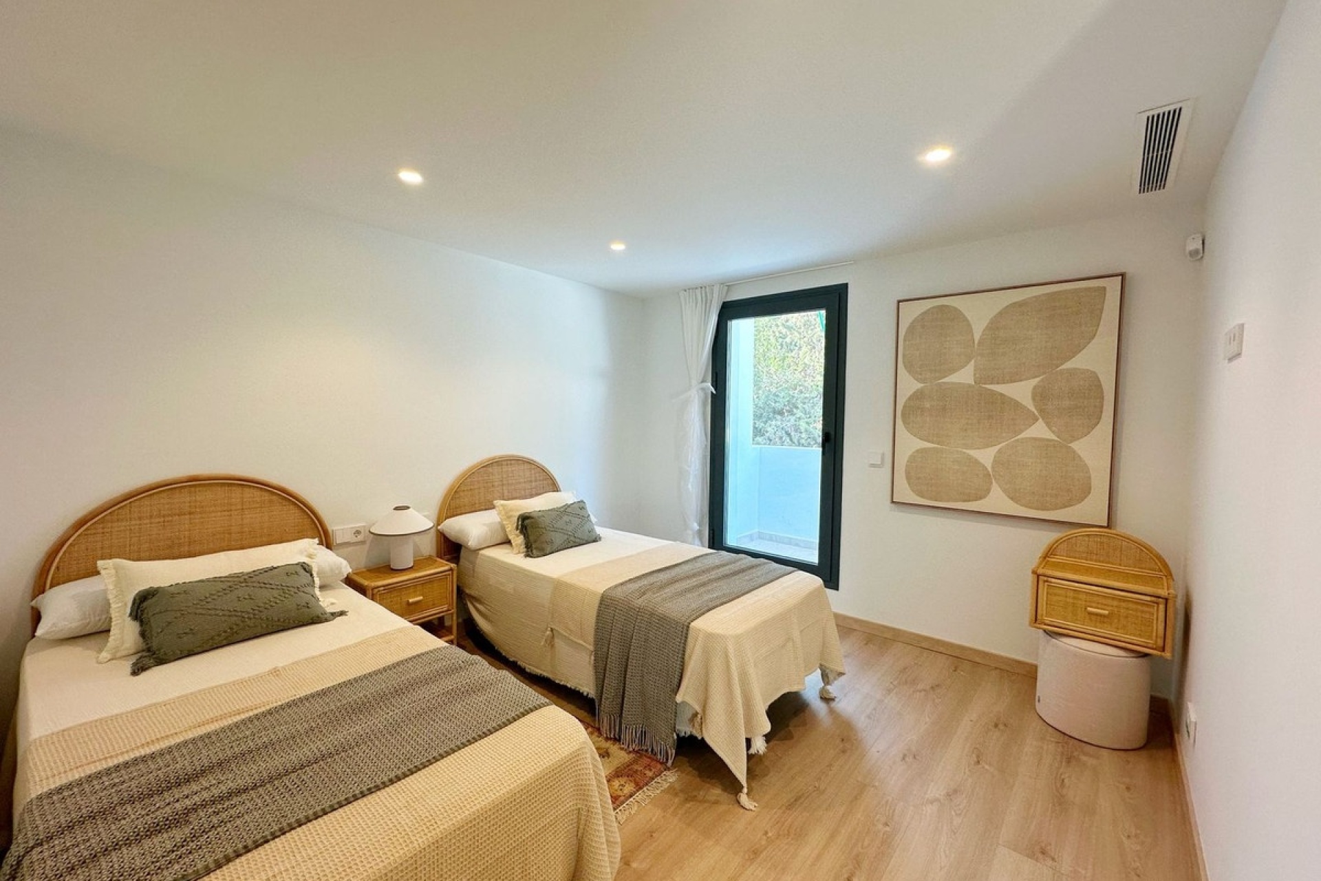 Rynek wtórny - Villa - Estepona - Estepona Centro