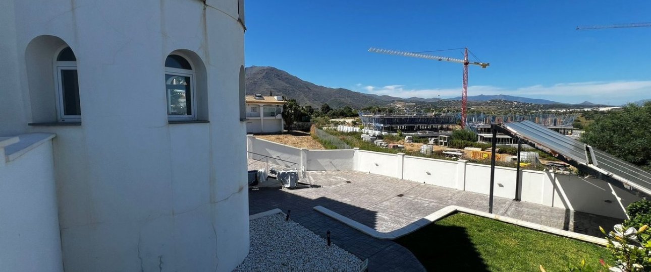 Rynek wtórny - Villa - Estepona - Estepona Centro