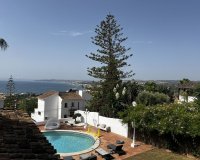 Rynek wtórny - Villa - Estepona - Estepona Centro