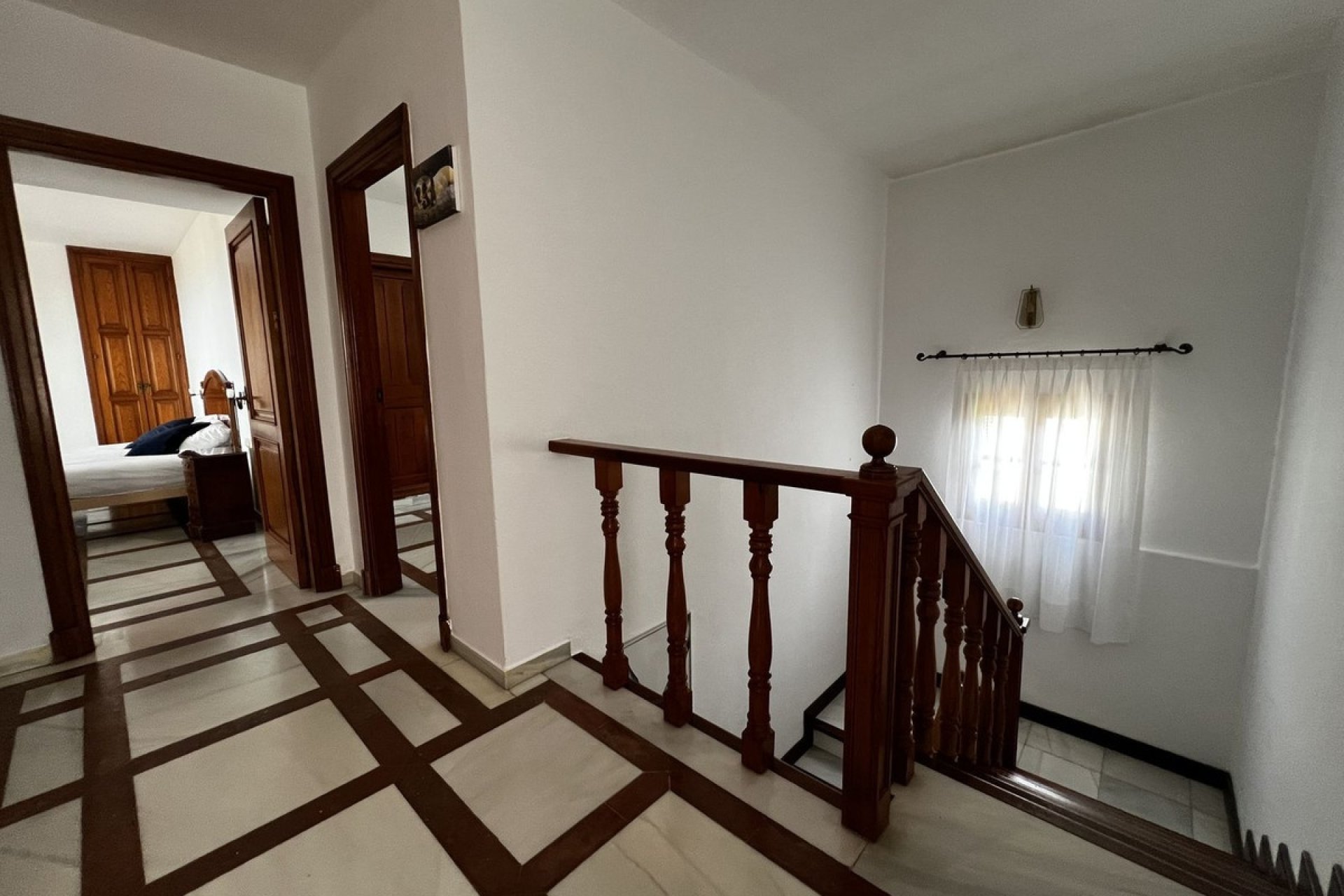 Rynek wtórny - Villa - Estepona - Estepona Centro