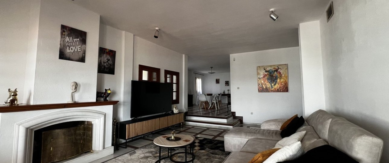 Rynek wtórny - Villa - Estepona - Estepona Centro