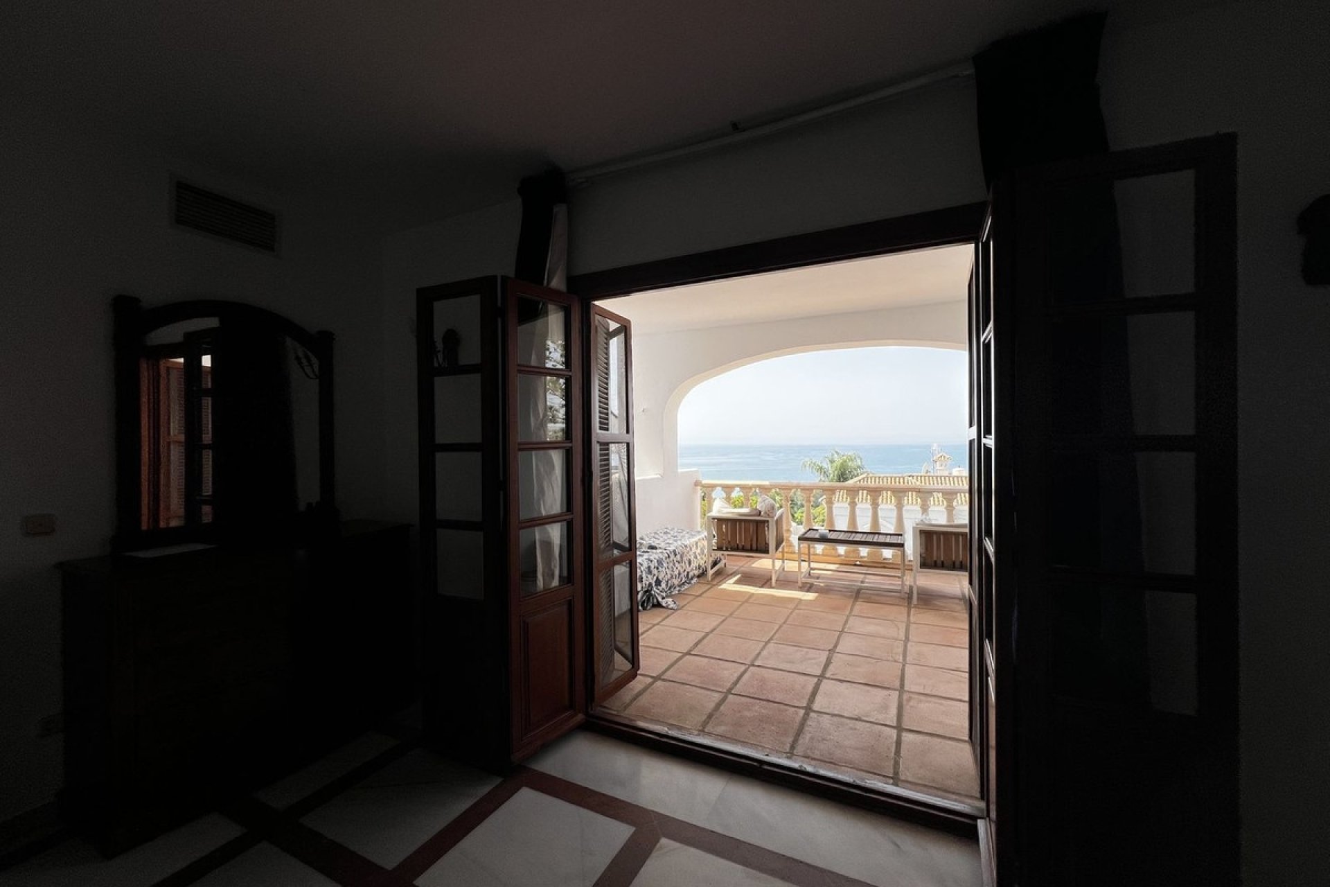 Rynek wtórny - Villa - Estepona - Estepona Centro