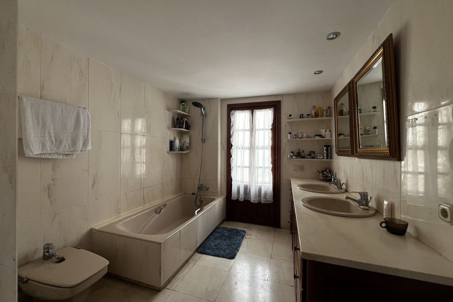 Rynek wtórny - Villa - Estepona - Estepona Centro