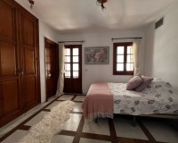 Rynek wtórny - Villa - Estepona - Estepona Centro
