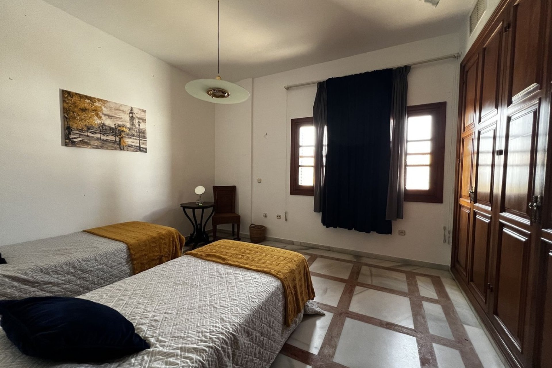 Rynek wtórny - Villa - Estepona - Estepona Centro